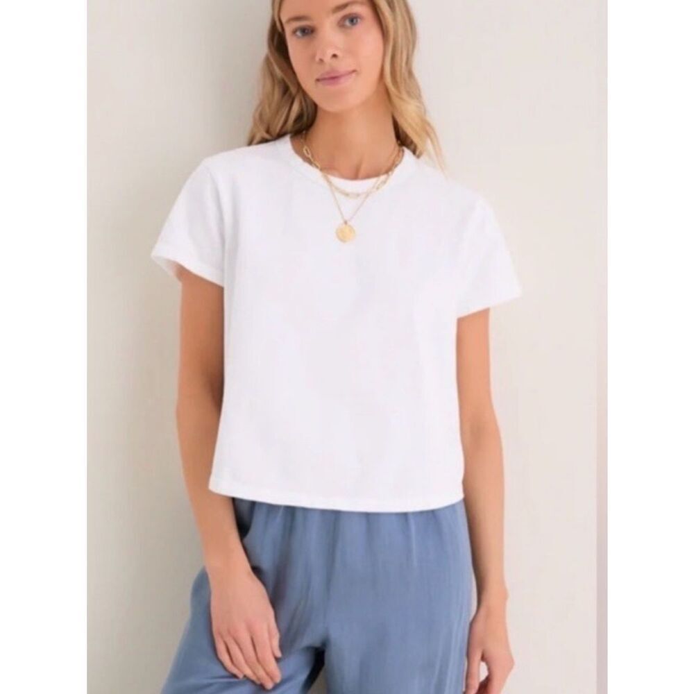 Pomander Place White Short Sleeve Boxy Classic T Shirt Women’s Small